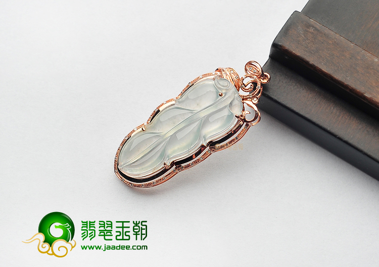 冰种无色缅甸翡翠A货镶玫瑰金金枝玉叶胸坠(真钻)