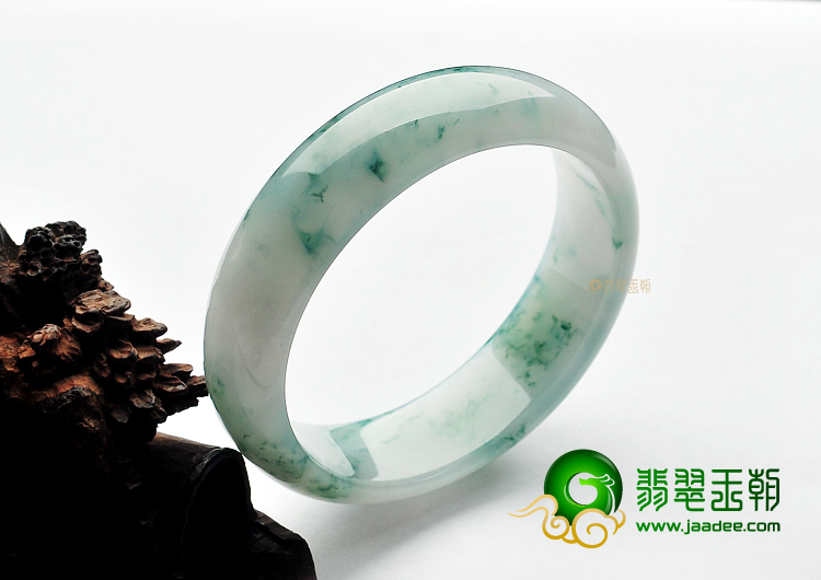 糯冰种飘花缅甸翡翠A货手镯(59.3mm)
