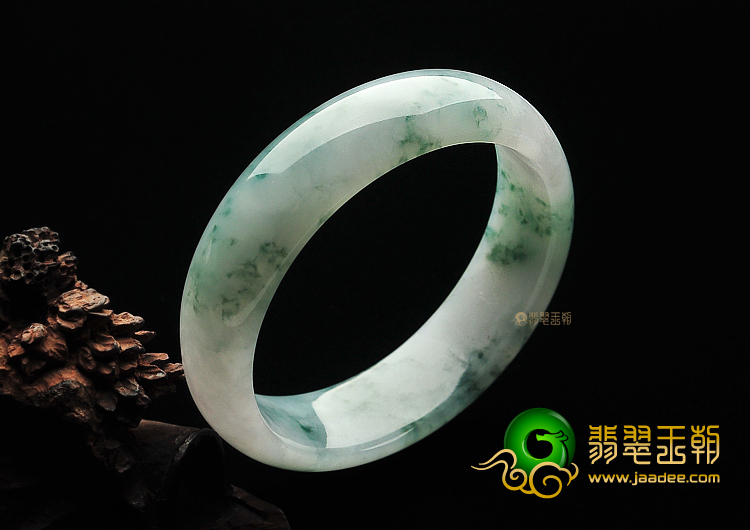 糯冰种飘花缅甸翡翠A货手镯(59.5mm)