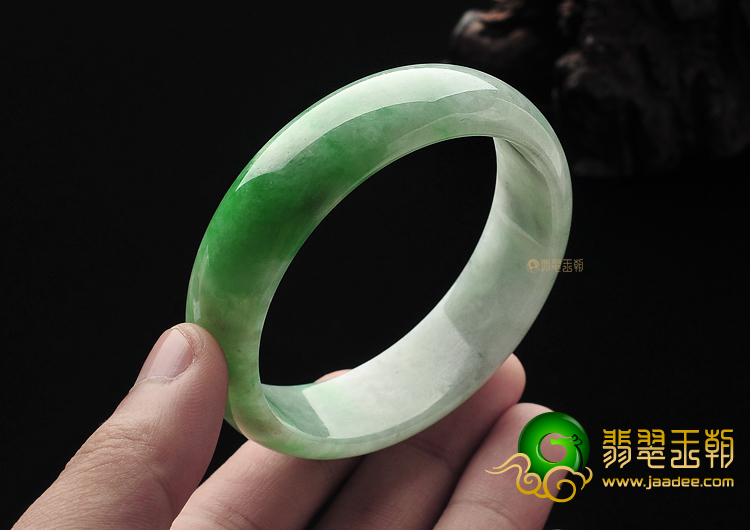 糯冰种飘翠缅甸翡翠A货手镯(56.8mm)