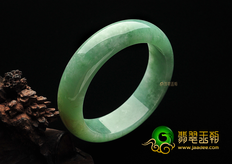 糯冰种淡黄加绿缅甸翡翠A货手镯(56.4mm)