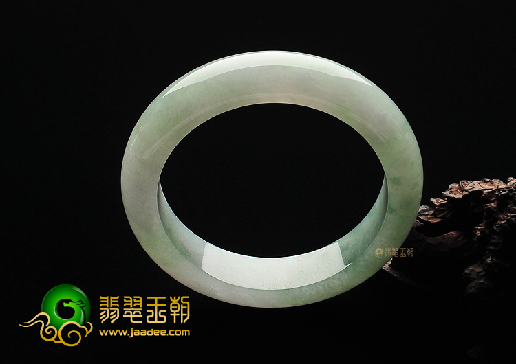 糯冰种晴水缅甸翡翠A货手镯(57.7mm)