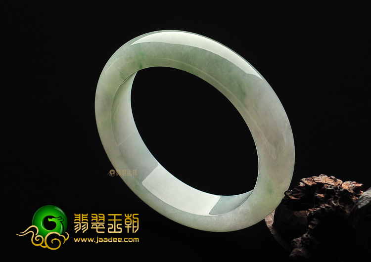 糯冰种晴水缅甸翡翠A货手镯(57.7mm)