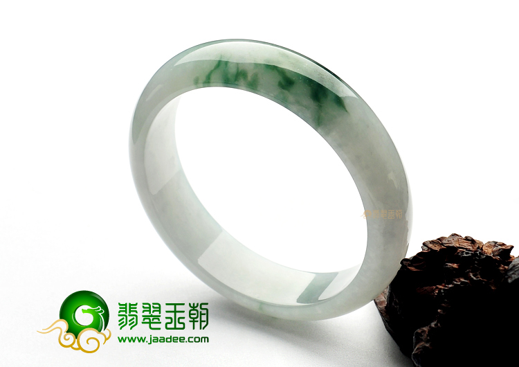 糯冰种飘花缅甸翡翠A货手镯(60mm)