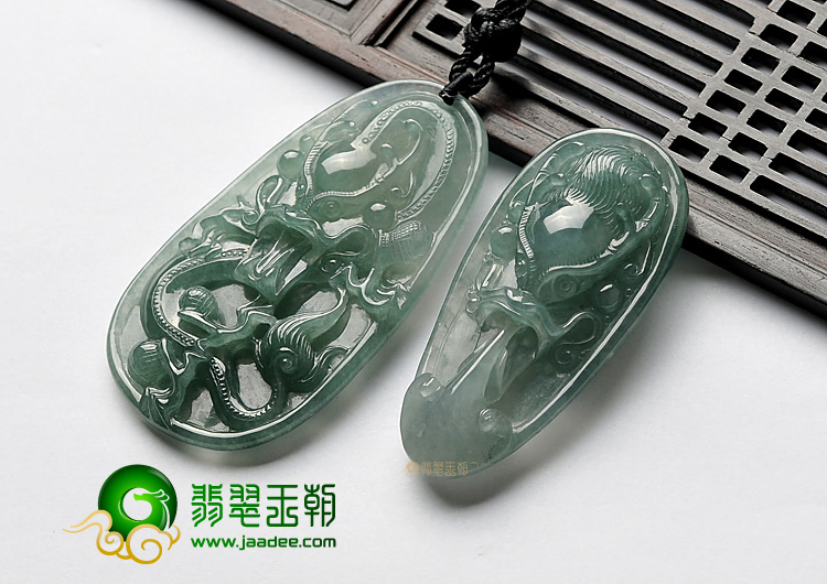 (超值推荐)冰种晴水缅甸翡翠A货龙牌挂件(一对)
