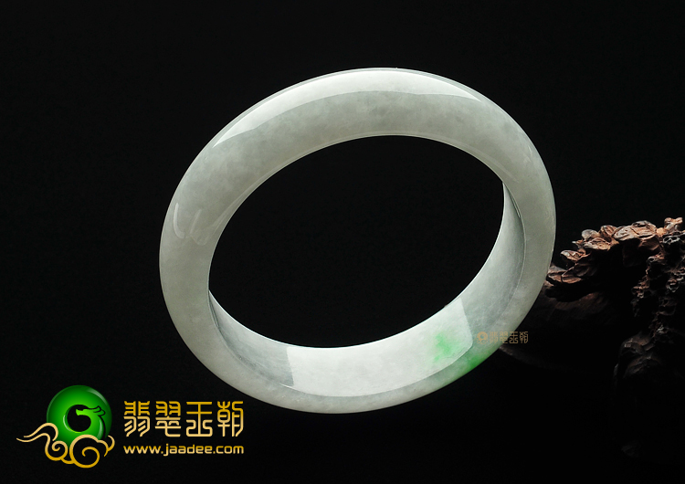 糯冰种飘翠缅甸翡翠A货手镯(60.6mm)
