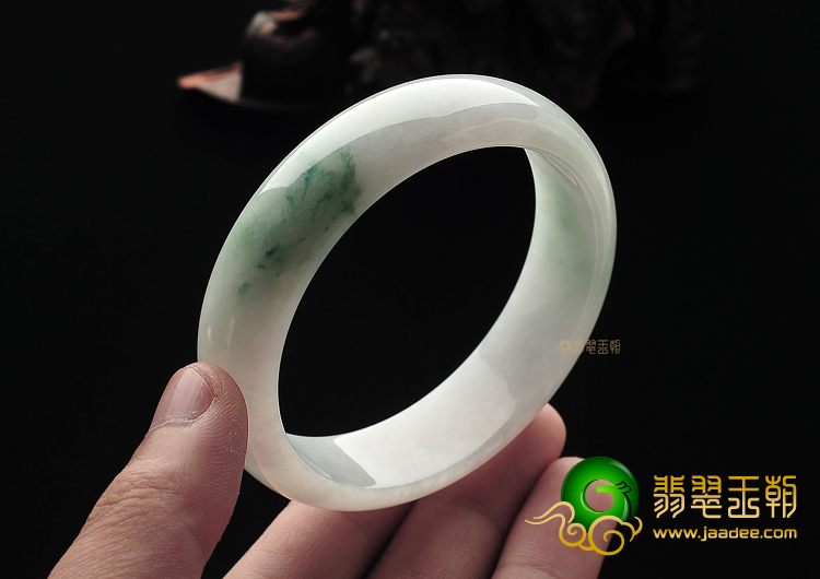 糯冰种飘花缅甸翡翠A货手镯(60.5mm)