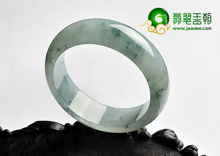 糯冰种飘花缅甸翡翠A货手镯(58.2mm)