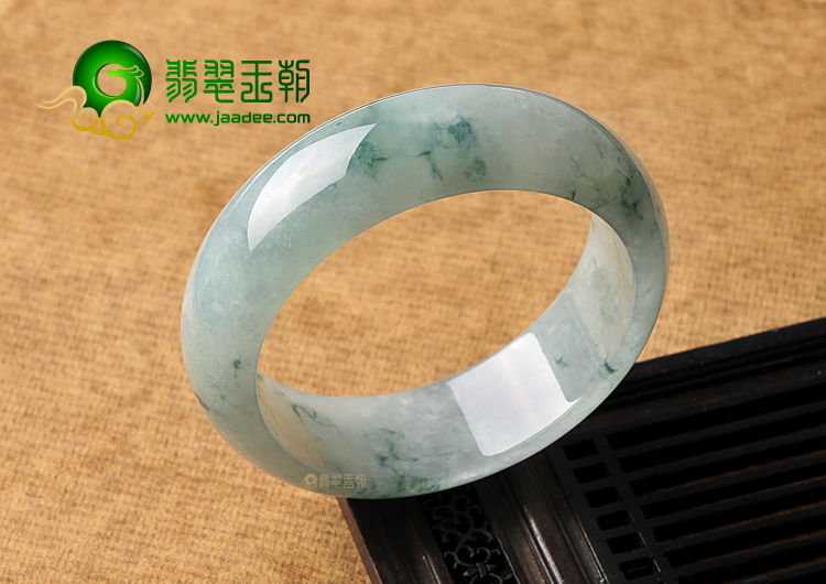 糯冰种飘花缅甸翡翠A货手镯(58.2mm)