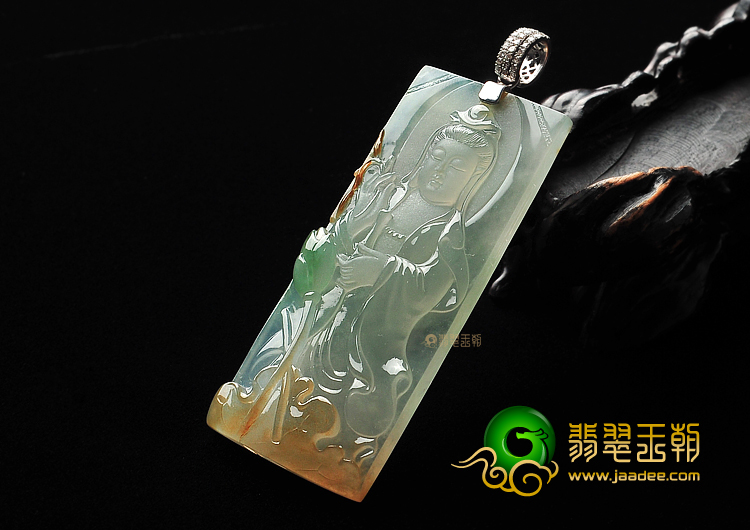冰种三彩缅甸翡翠A货站观音挂件