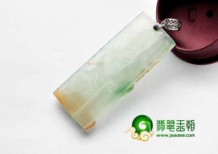 冰种三彩缅甸翡翠A货站观音挂件