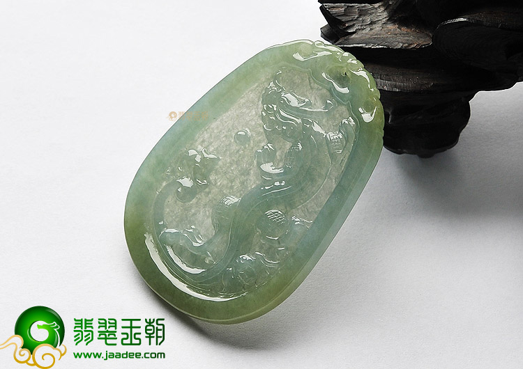 冰种晴水带褐黄翡缅甸翡翠A货龙牌挂件