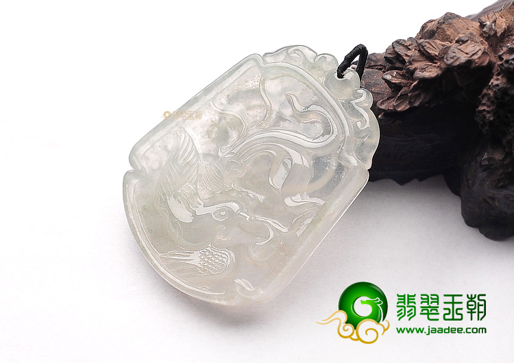 冰种晴水龙凤牌挂件