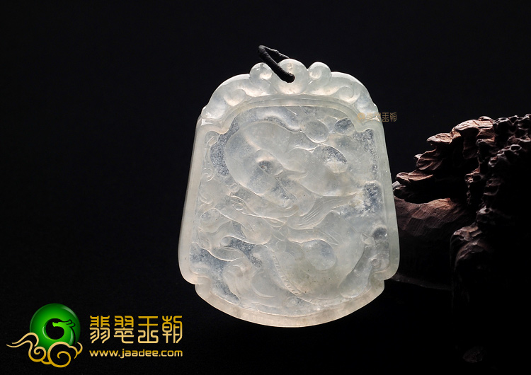 冰种晴水龙凤牌挂件