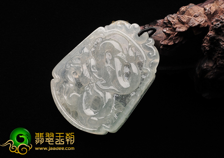 冰种晴水龙凤牌挂件