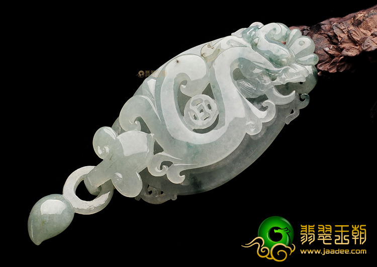 冰种飘花龙牌挂件