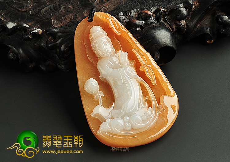 糯冰种红黄翡站观音挂件