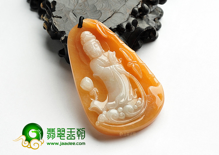 糯冰种红黄翡站观音挂件