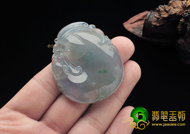 冰种飘花略带紫罗兰如意挂件