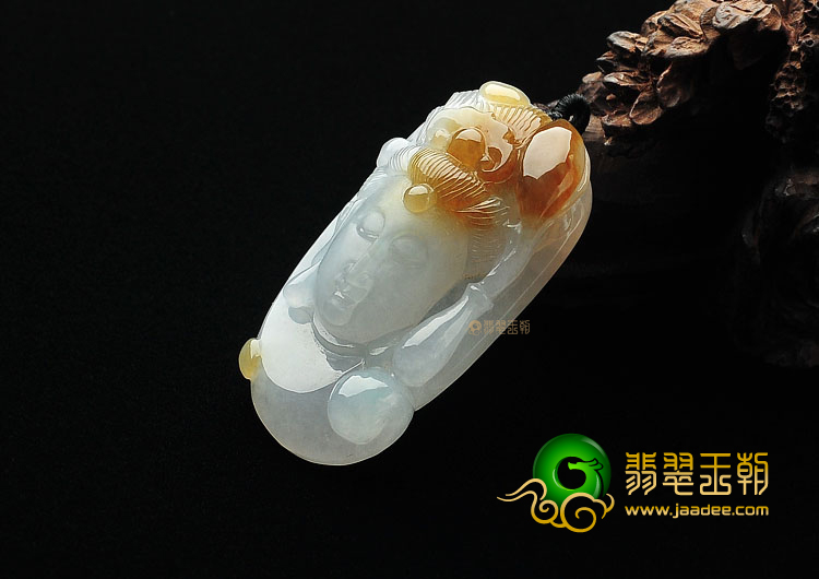 糯冰种褐黄翡观音头挂件