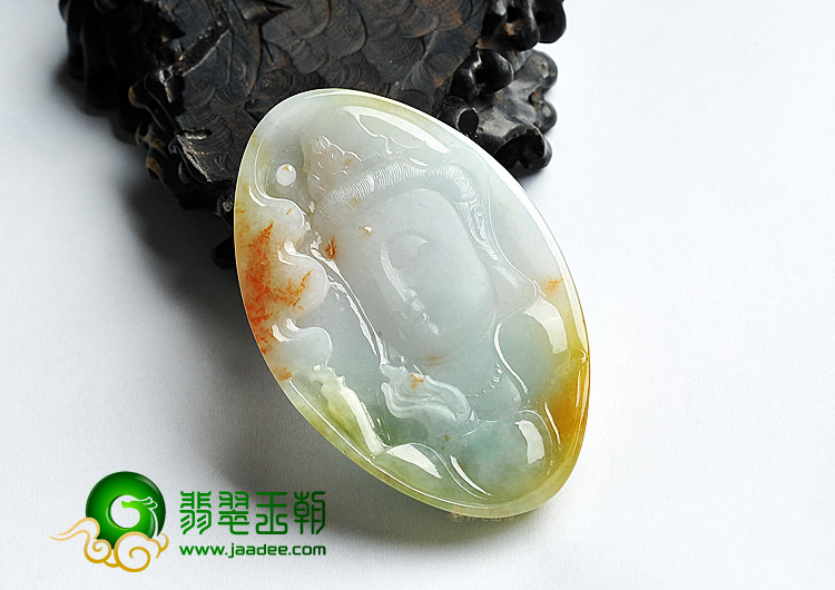 糯冰种晴水红翡观音头挂件