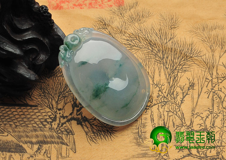 冰种飘花双龙如意挂件