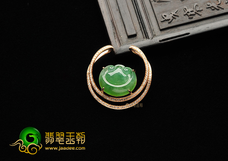 (超值推荐)冰种晴水镶玫瑰金如意胸坠(真钻)