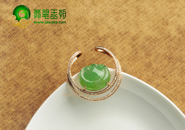 (超值推荐)冰种晴水镶玫瑰金如意胸坠(真钻)