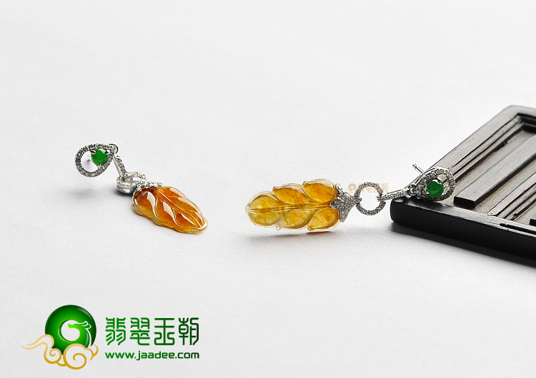 冰种褐黄翡镶白金金枝玉叶耳坠(真钻)