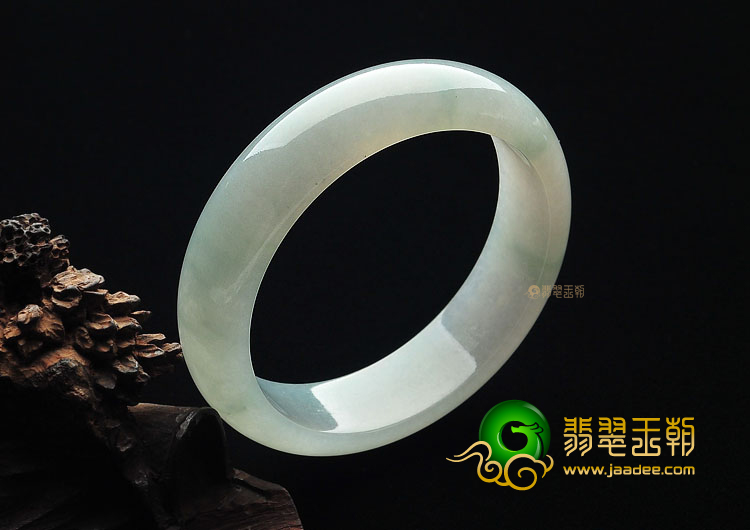冰种晴水手镯(56.9mm)