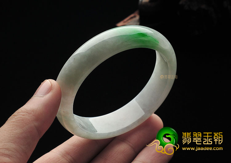 糯冰种飘翠手镯(56.5mm)