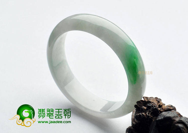 糯冰种飘翠手镯(56.5mm)