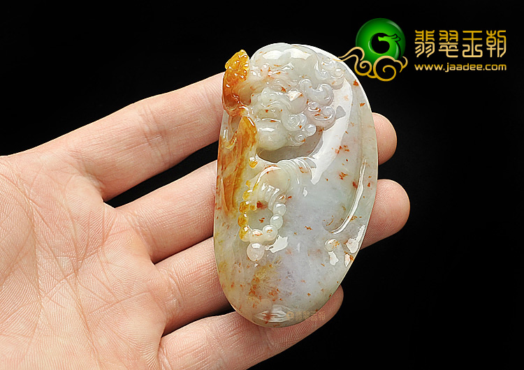 糯冰种飘红翡达摩挂件