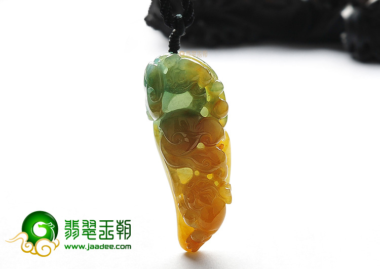 糯冰种黄加绿如意寿挂件