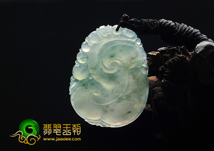 冰种飘花如意挂件