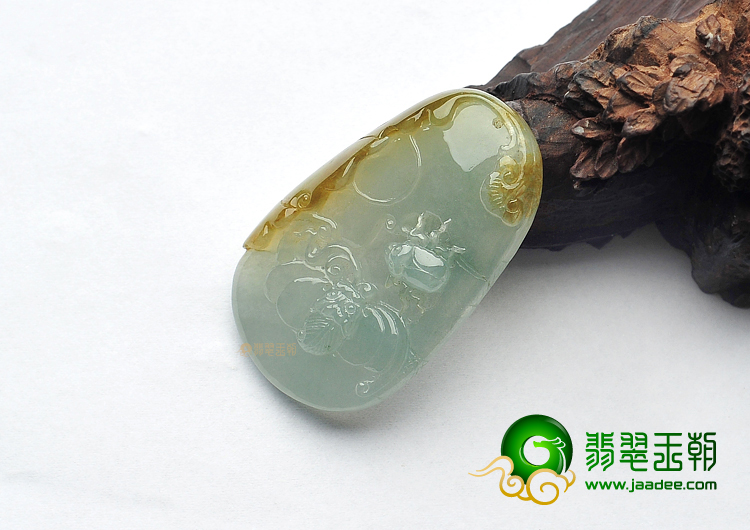 冰种晴水褐黄翡福如意挂件