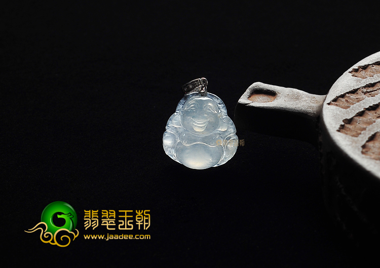 冰种淡晴水玉佛挂件