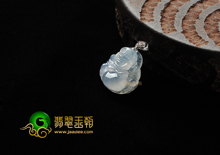 冰种淡晴水玉佛挂件
