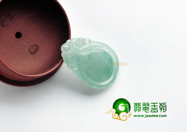 冰种晴水双龙如意挂件