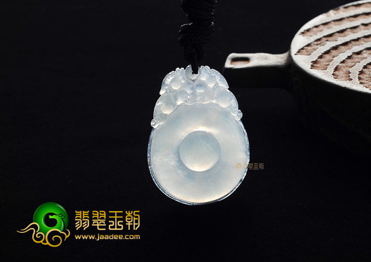 冰种无色双龙如意挂件