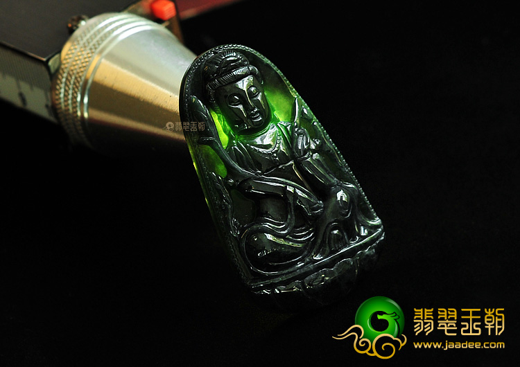 糯冰种墨翠观音挂件