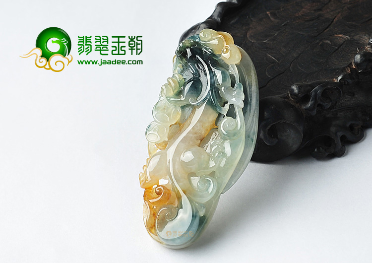 糯冰种黄翡飘花螭龙如意挂件