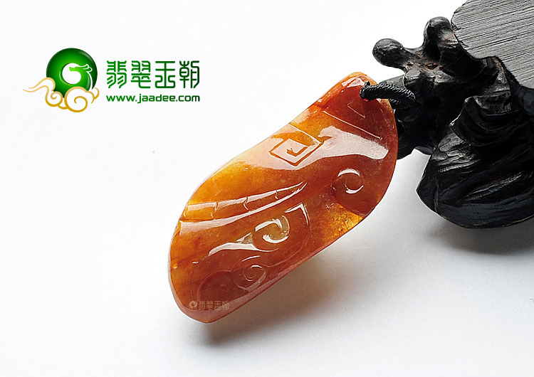糯冰种褐黄翡招财进宝挂件