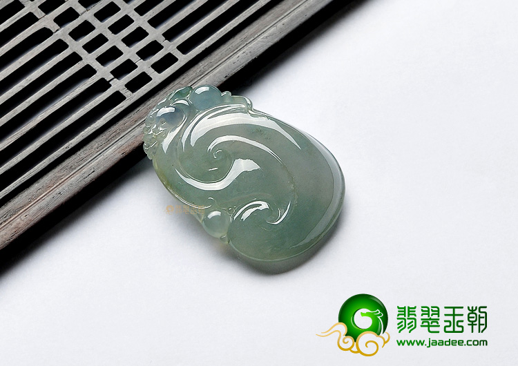 冰种晴水如意挂件