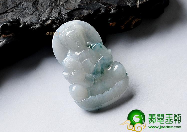 糯冰种飘花观音挂件