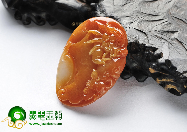 糯冰种红黄翡龙如意挂件