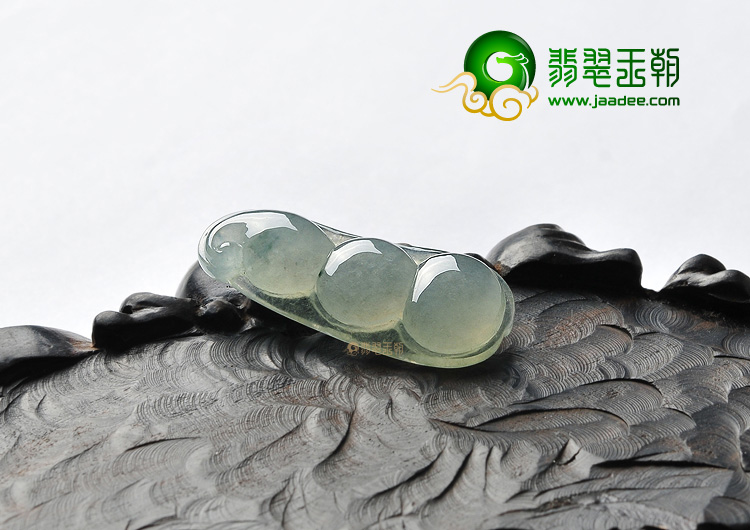 冰种晴水四季豆挂件