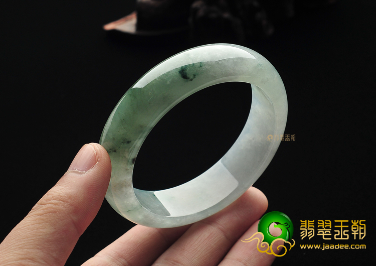 冰种飘花手镯(57.9mm)