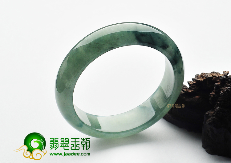糯冰种飘花手镯(57.9mm)
