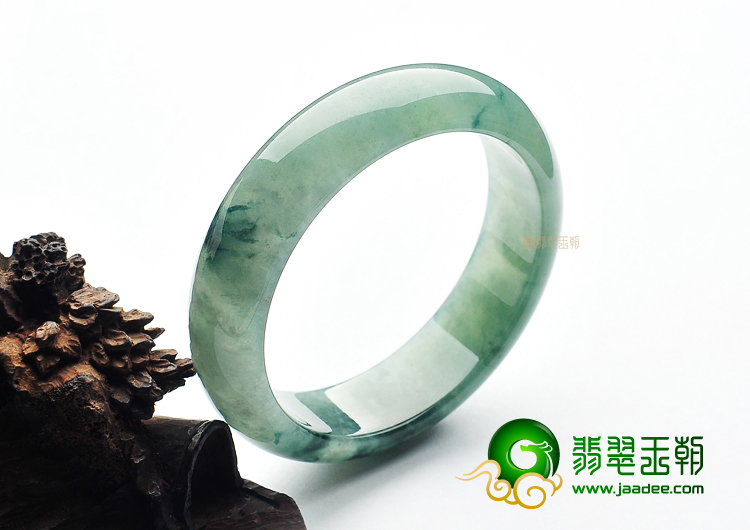 糯冰种飘花手镯(57.9mm)